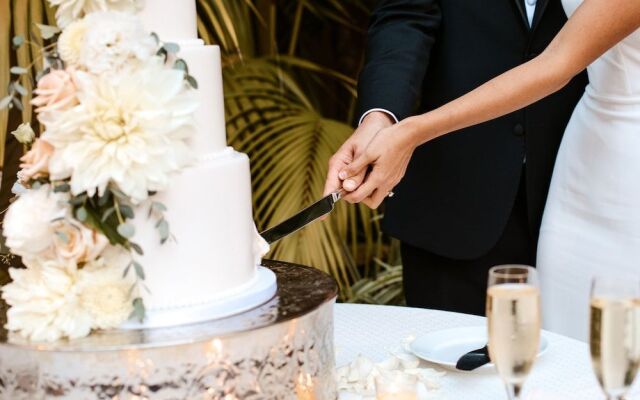 Intercontinental Bellevue At The Avenue