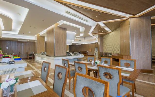 Yin Cheng Business Hotel