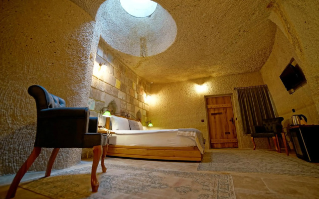 Design Cave Hotel
