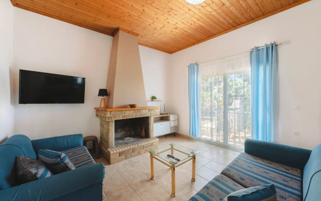 To Pournari Beachside Garden House