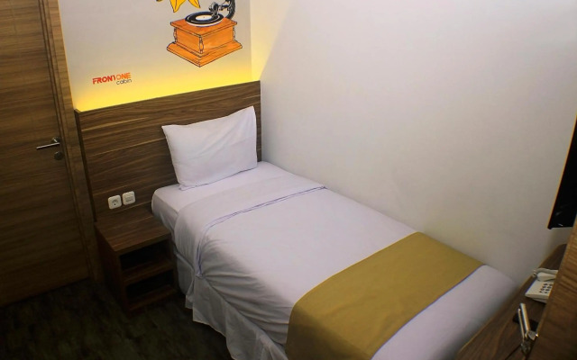 Front One Cabin Malioboro Jogja