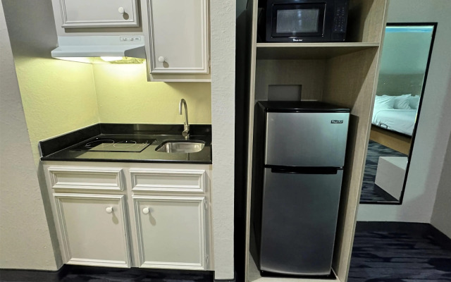 Baymont by Wyndham Texas City