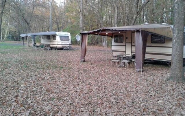 Thermal Kemping es Motel