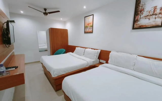 Hotel Lotus Bloom