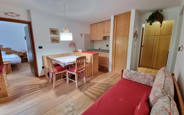 Moretti, two-room apartment. (022113-AT-918257)-700 Moretti