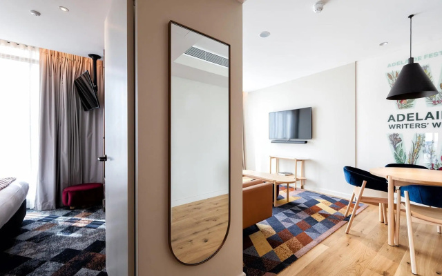 Hotel Indigo Adelaide Markets by IHG