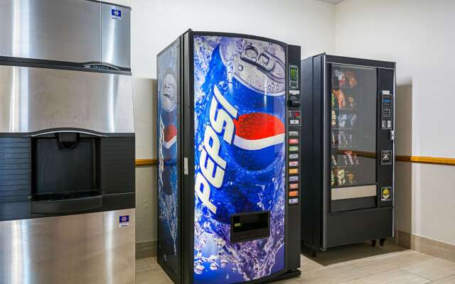 Quality Inn & Suites Greensburg I-74