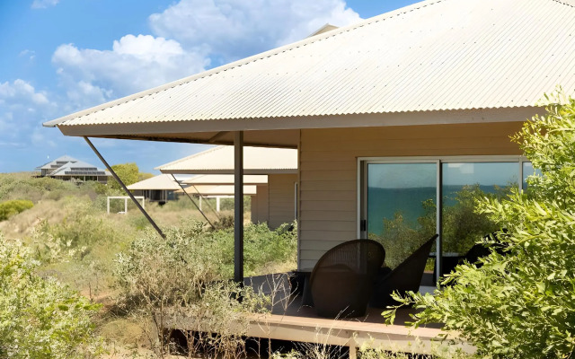 Eco Beach Wilderness Retreat