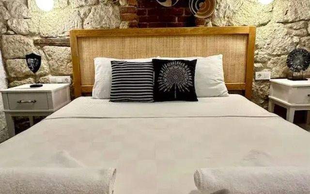 The Comelly Alaçatı