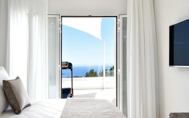 Magnificent Villa With Heated Pool