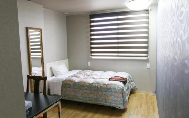 Handa Station Hotel