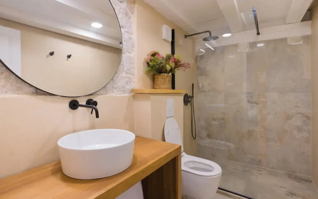Luxury Apartment Lina - II