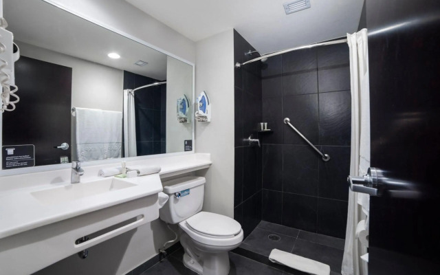 City Express Plus by Marriott Puerto Vallarta