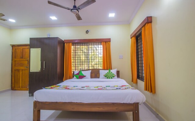 OYO 18947 Home Modern Stay Morjim Beach