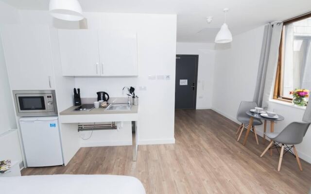 Modern Studio Apartment In The Heart Of Liverpool!