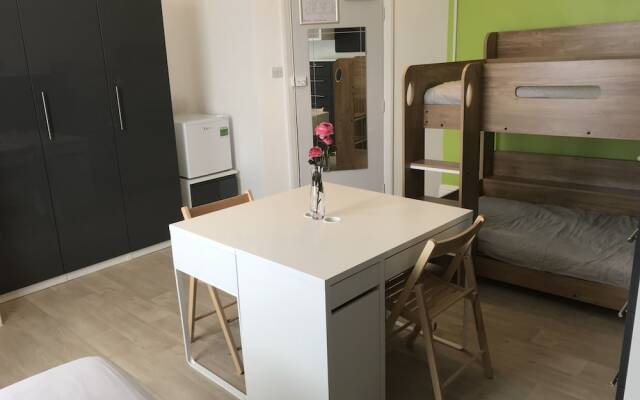 New Mansion House - Hostel