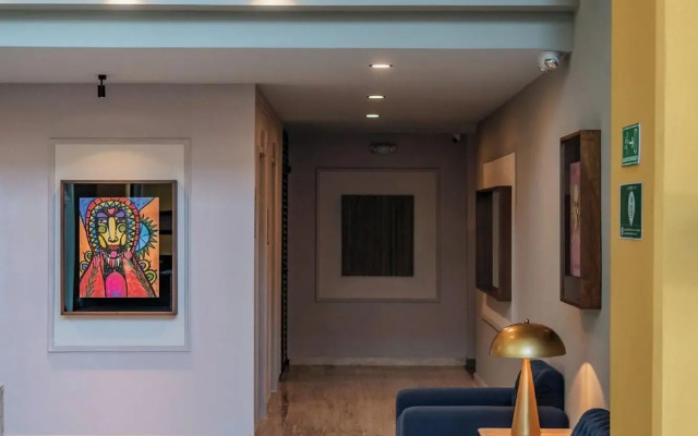 Hotel MID Project