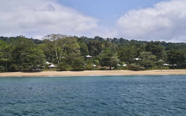 Sundy Praia Lodge