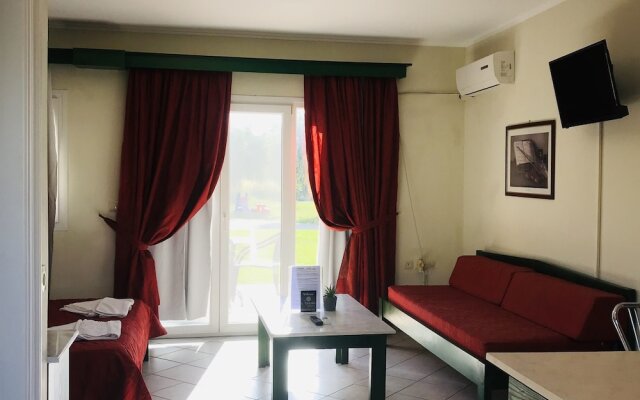 "room in Apartment - L'eremo Luxury Studio"