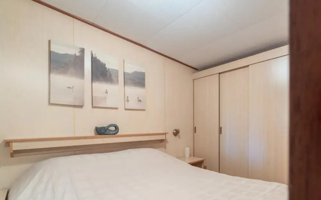 Pleasing Chalet in Stegeren near Forest