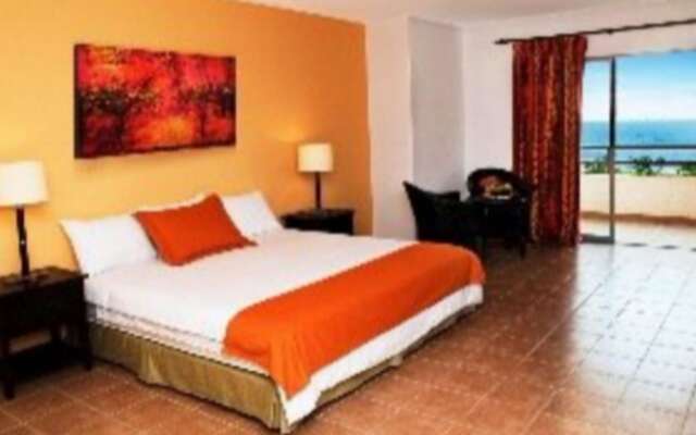 Royal Decameron Mompiche - All Inclusive