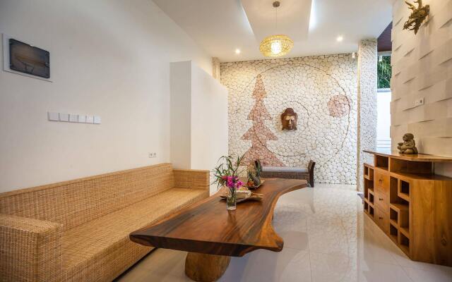 Villa Poetra Balangan