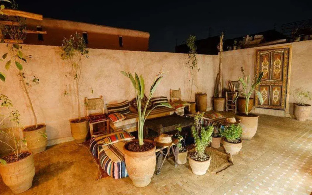 Riad Minami