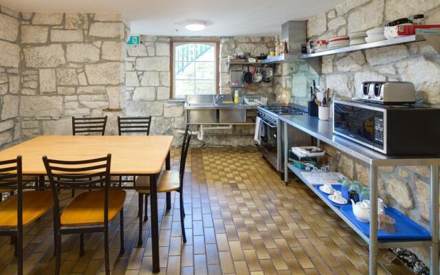 Neutral Bay Lodge