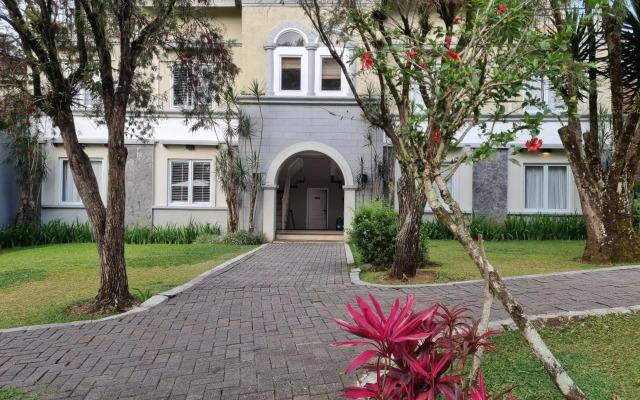 Pesona Alam Resort & Spa