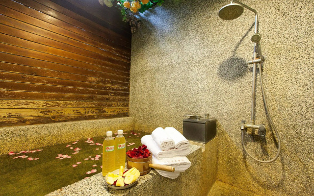 Lan Guei Hot Spring Hotel
