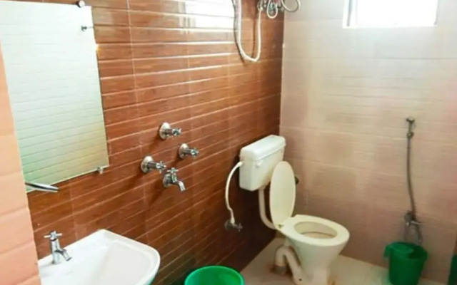 Hotel Roop Shree Inn By GRB