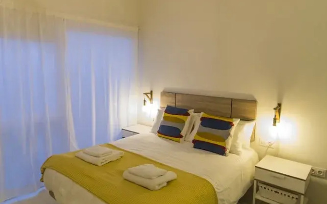 SimplyHosted Loft Rosario