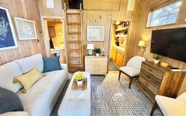 Henlopen Avenue 158 #6