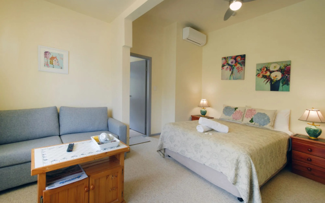 Riverview Boutique Motel