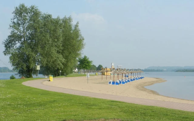 Hausboot am Xantener Nordsee