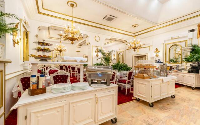 Hotel Imparatul Romanilor