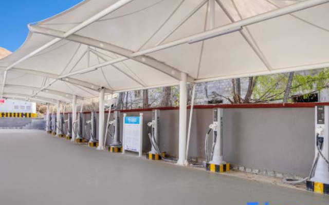 LANOU INTERNATIONAL Hotel (Lhasa Gongga Airport)