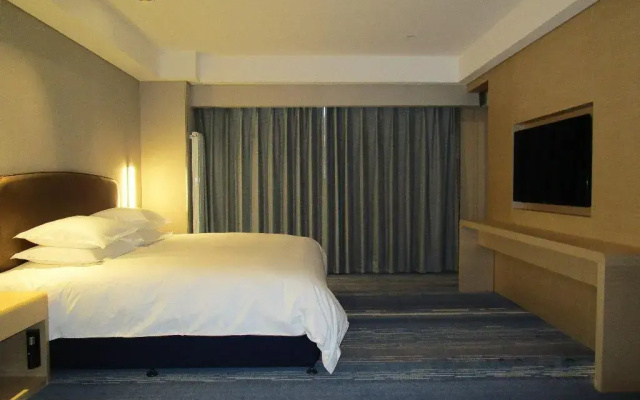Holiday Inn Express Chifeng Hongshan by IHG