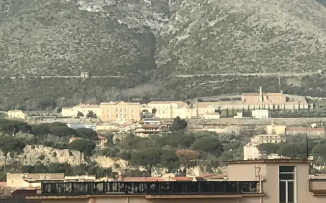 Caserta Royale Apartment