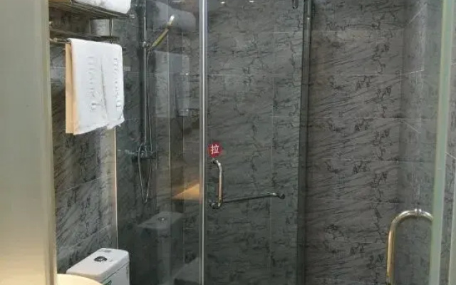 Huoshan Quanzhu Shangpin Hotel