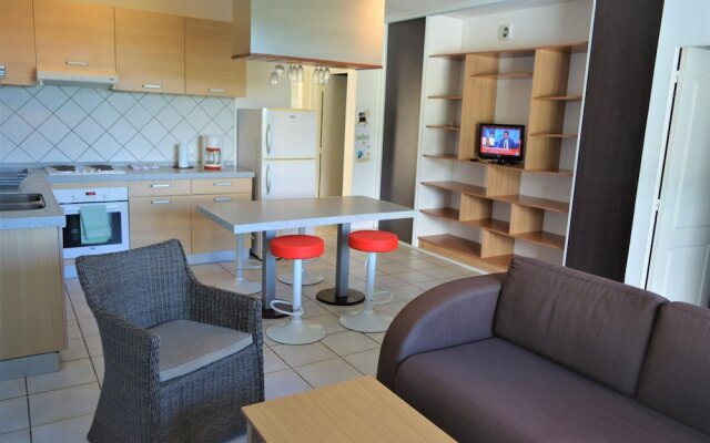 F3 Manureva  Apartment 2