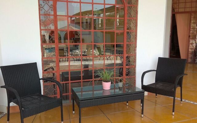Hotel Cocos Inn
