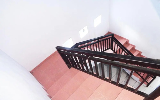 Oyo 1064 Manado Airport Residence