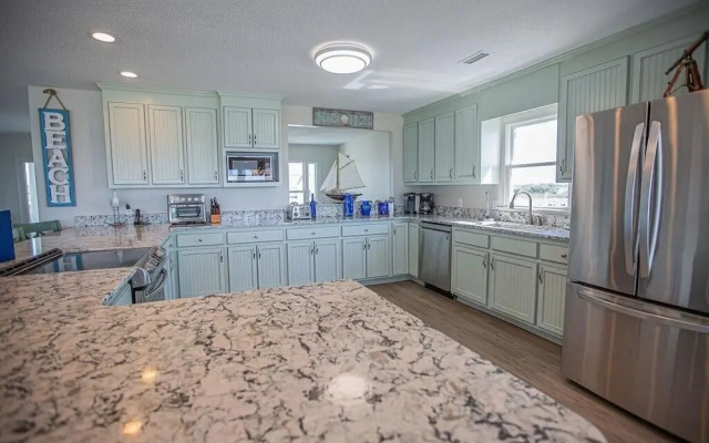 Ohana Tides 5 Bedroom Home by Redawning