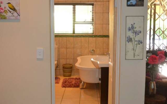 Ikhanda Guesthouse