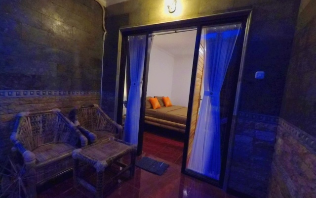 Tropical Garden Inn – Guest Rooms – Nusa Penida