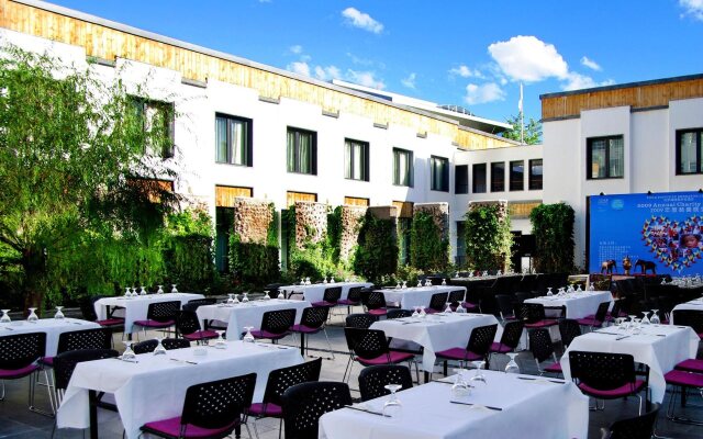 Four Points by Sheraton Lhasa