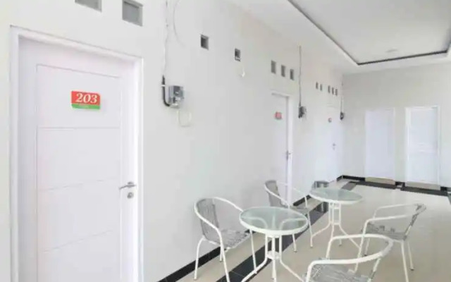 D'Raffles Syariah Near Ambarukmo Plaza