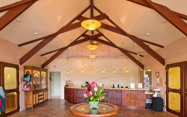 Oceanfront Realty - The Cliffs at Princeville