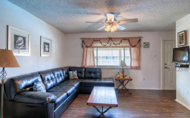 Courtyard #209 Condo